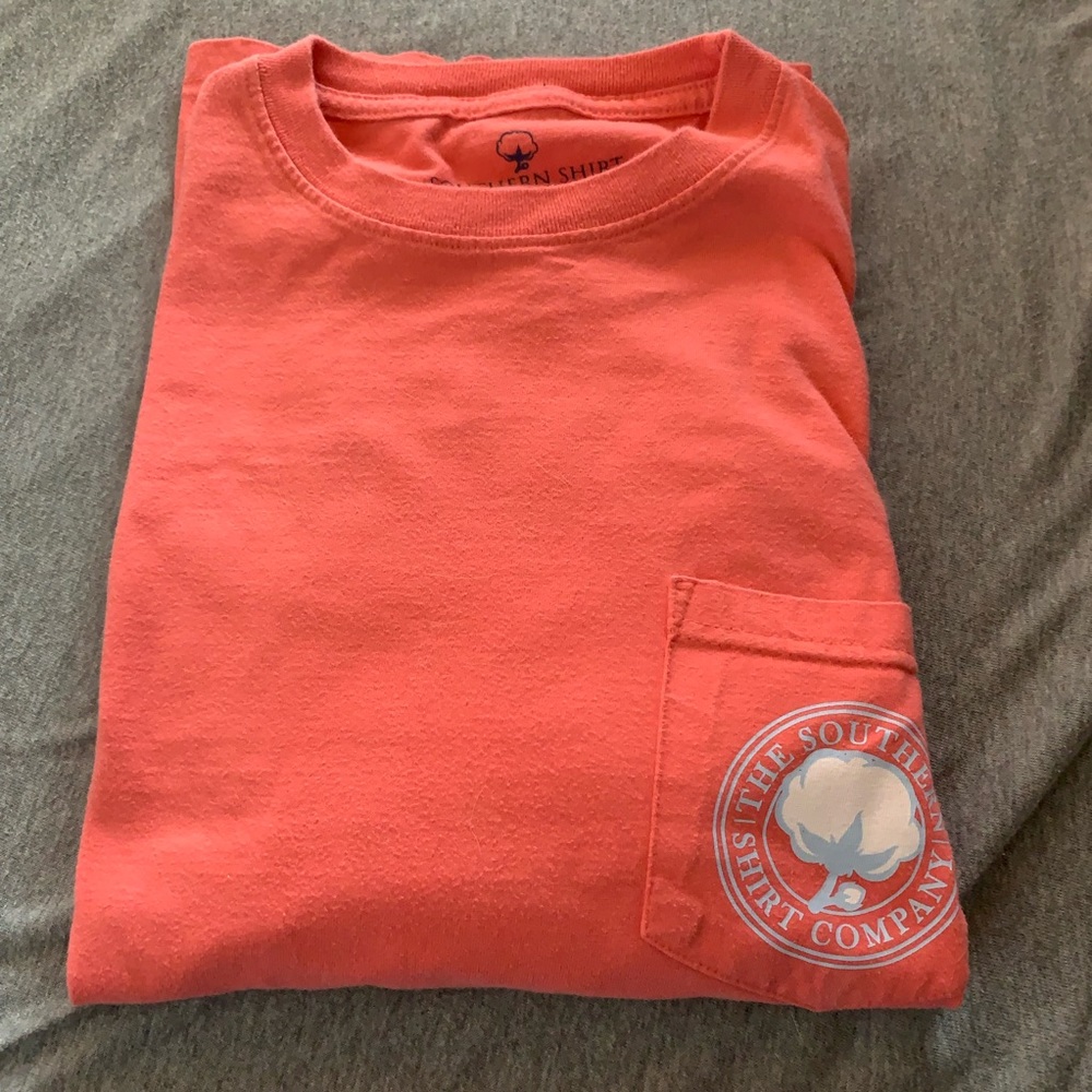 Men’s southern shirt company size small